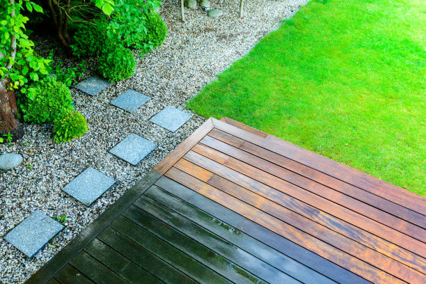 Best Sidewalk and Walkway Cleaning  in Englewood, FL